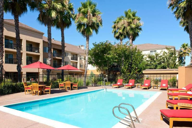 Courtyard Milpitas Silicon Valley Hotel Exterior photo